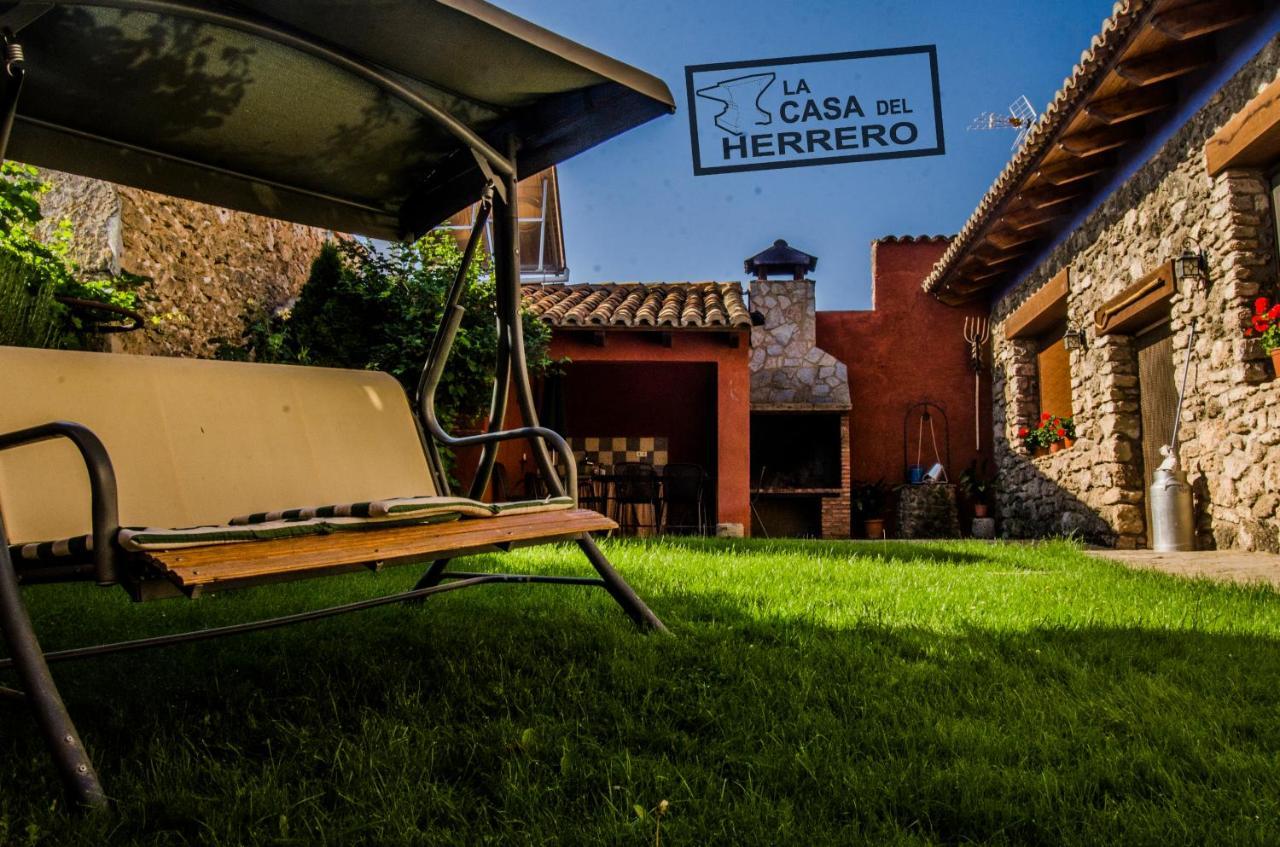 La Casa Del Herrero El Poyo Buitenkant foto