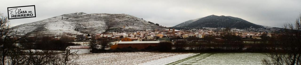 La Casa Del Herrero El Poyo Buitenkant foto
